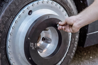 [Translate to Hungarian:] Measurement wheel for recording drive and braking torques